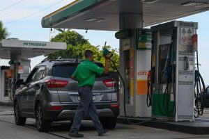 Petrobras $100 billion spending plan