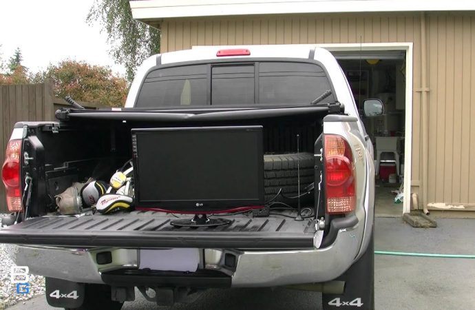 Unleashing Tailgate TV Mastery for Tech Enthusiasts