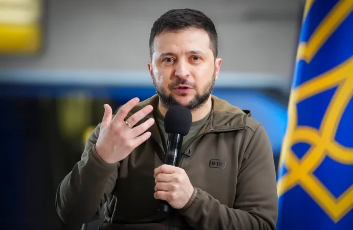 Zelenskyy Applauds Ukraine Defense Pacts: Germany and France Unite