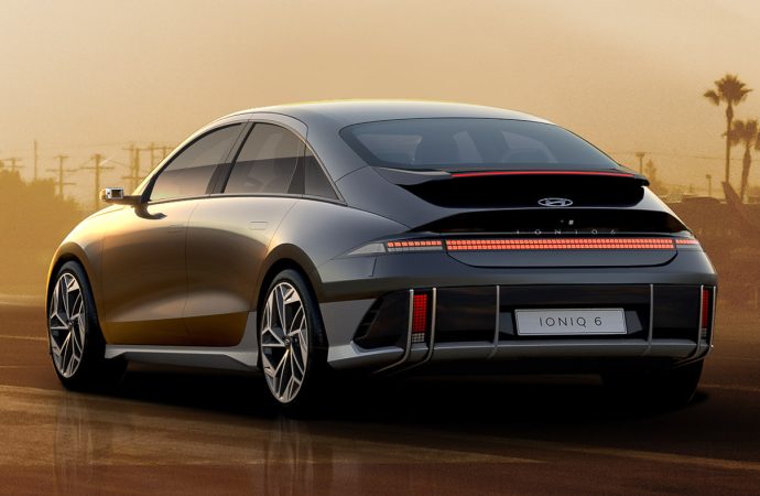 2024 Hyundai Ioniq 6: Pioneering the Future of Electric Mobility