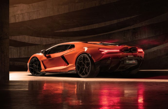 2024 Lamborghini Revuelto: The Epitome of Automotive Excellence