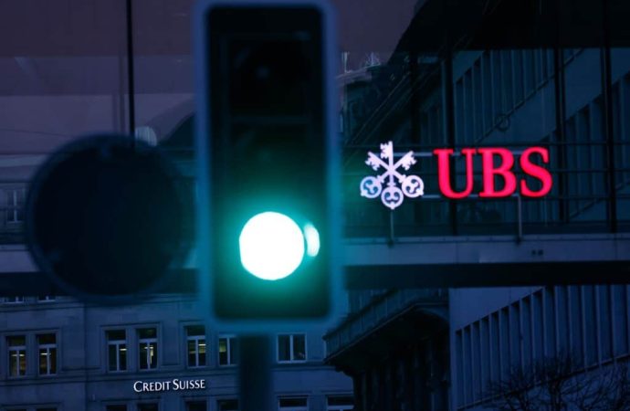 Banking Shake-Up: Ex-Credit Suisse Chief Departs UBS