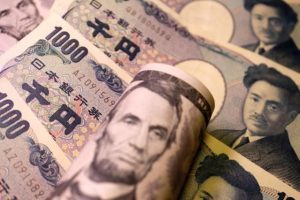 Japan Signals Intervention as Yen Hits 1990s Lows