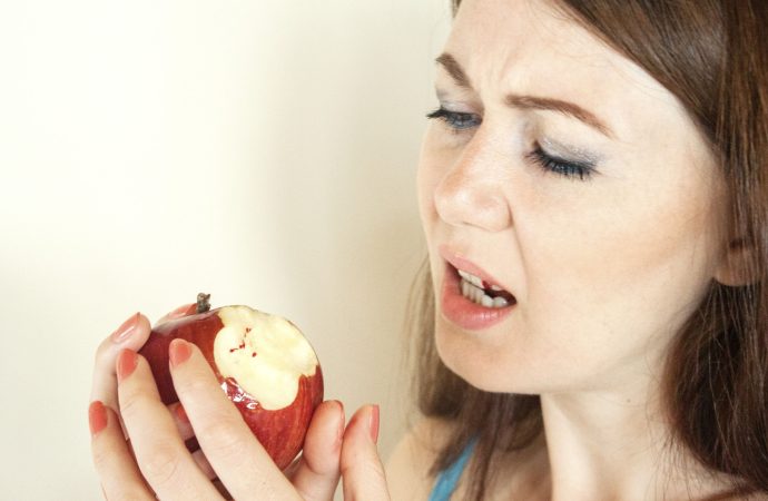 Why Your Gums Bleed: The Vitamin C Connection
