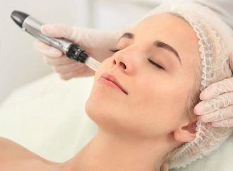 Advanced Chemical Peel Treatment: Unveiling Renewed Beauty Through Expert Care