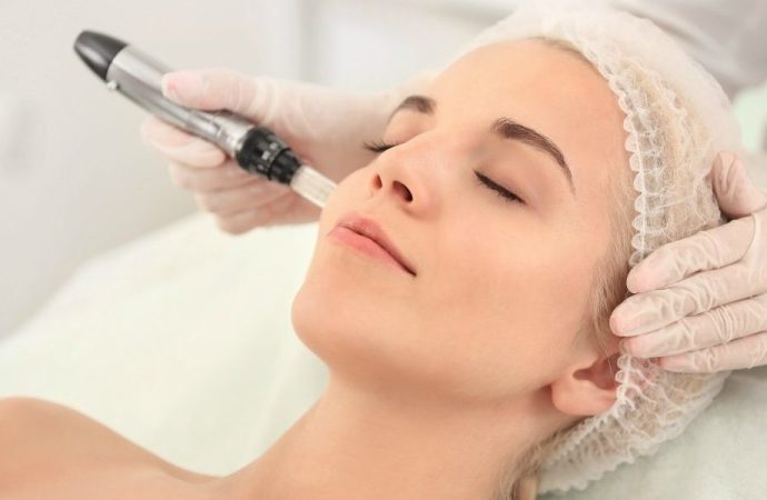 Advanced Chemical Peel Treatment: Unveiling Renewed Beauty Through Expert Care