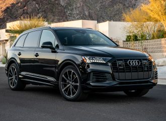 Audi Q7 Cars: Elevating Comfort and Adventure