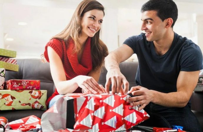 Finding the Perfect Gift for Him: A Comprehensive Guide to Thoughtful and Unique Gifts