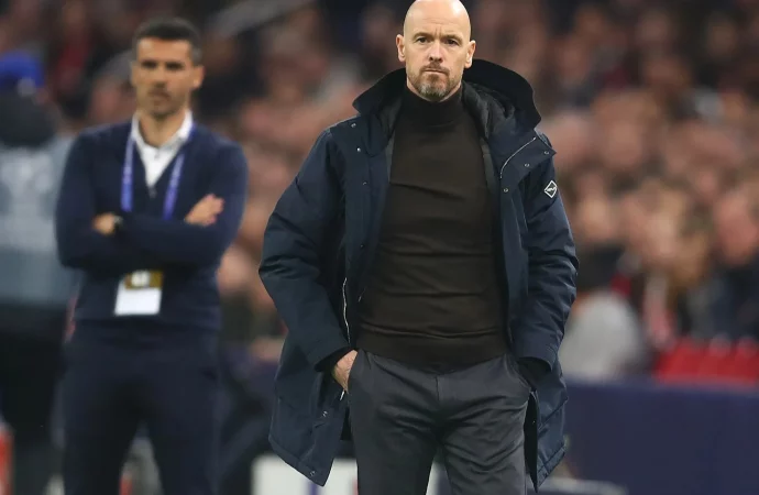 Ten Hag out of time at Man United, former players say