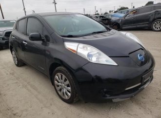 Unveiling the Irresistible Appeal of the Black Nissan Versa