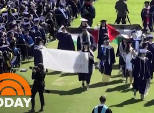 Students Walk Out, Chanting ‘Free Palestine’ in Response to Comedian’s Support for Israel – A Movement for Justice