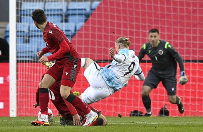 Mexican National Team Suffers Heavy Defeat Against Uruguay: Key Highlights