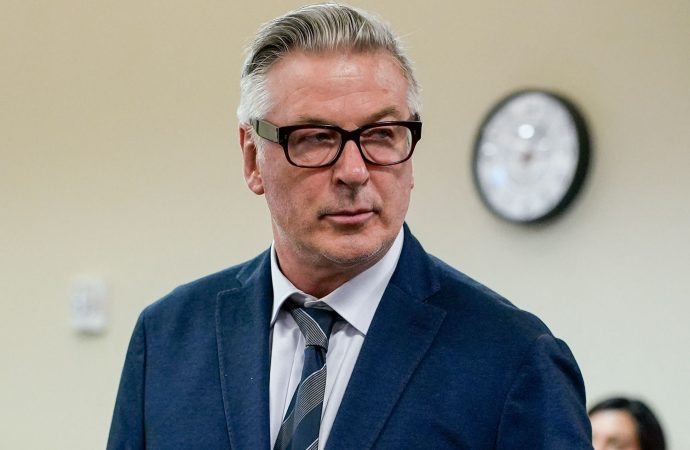 Judge in Alec Baldwin’s ‘Rust’ Trial Scolds Court Attendees