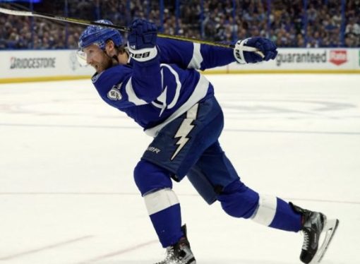 Stamkos Departs Lightning for Predators