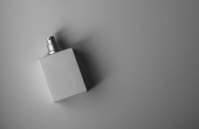 Exploring the Shift to Gender-Neutral Fragrances