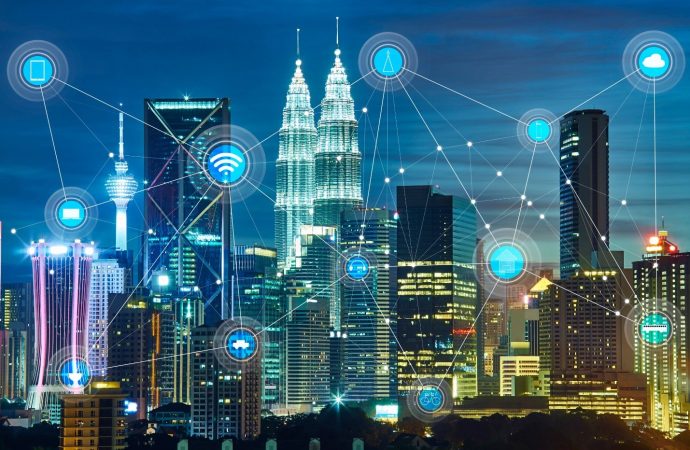 The Rise of Smart Cities: Integrating Technology and Urban Living