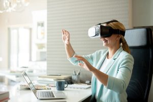 Technology in Creating Immersive Experiences