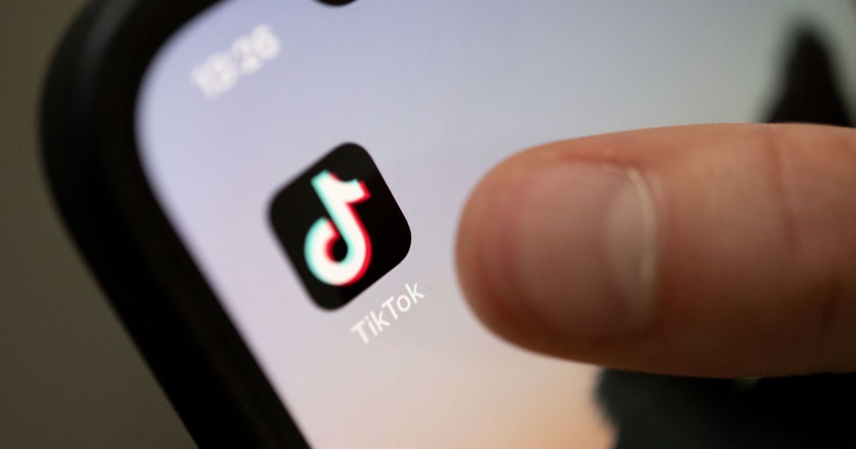 TikTok's 'FaceTime' Era: Casual Storytelling Trends