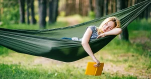 How to Create a Relaxing Hammock Space