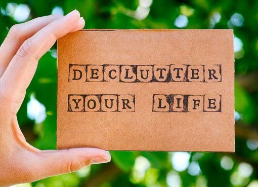 Mindful Minimalism: Declutter Your Life and Embrace Simplicity in 2025