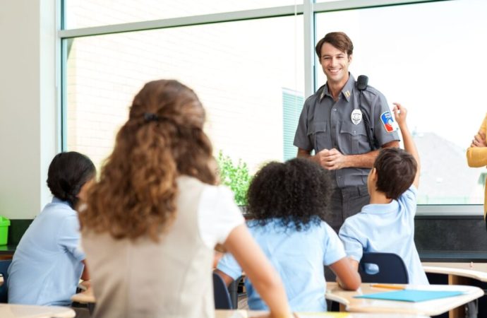 Emergency Response Protocols Every Security Guard Should Know
