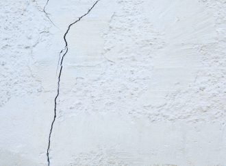 That Crack: What It’s Really Saying About Your Foundation