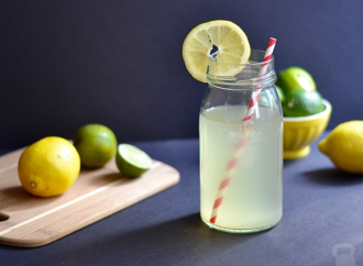 Ultimate Electrolyte Showdown: Celtic Sea Salt vs. Pink Himalayan