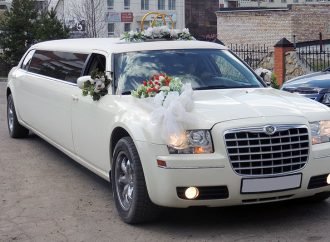 Royal Vibes Only: Limo Hire Tips for Indian Weddings in Sydney