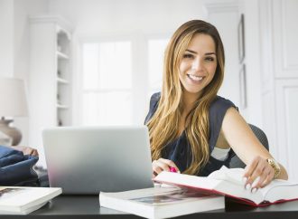 Top Tips for Choosing Right Sports Assignment Writer for Your Needs