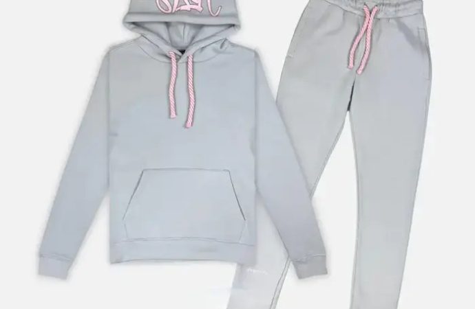 Syna World Hoodie: The Pinnacle of Streetwear Sophistication