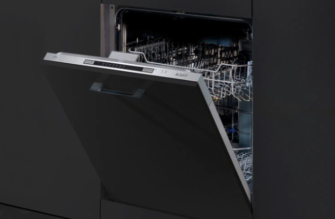 How to Use a Dishwasher the Right Way: Loading to Drying Tips