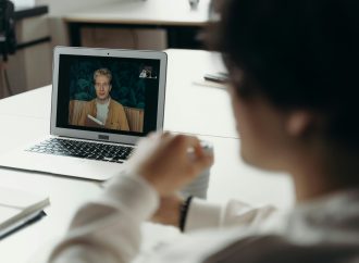 Online Economics Courses with Certificates