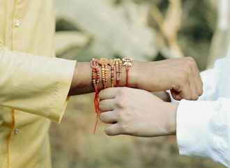 Rakhi to USA with Sweets Share Festive Delights