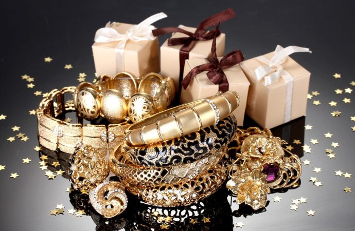 Sparkling Jewellery Gift Ideas for Her  Online Surprises