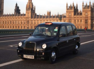 Taxi Stockport – 24/7 Airport Transfer | RidexTaxis