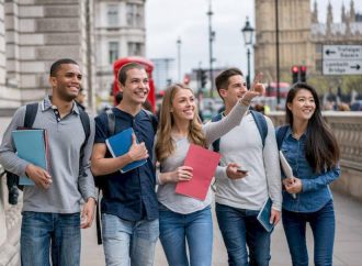 How to Write a Winning Scholarship Essay for UK Universities