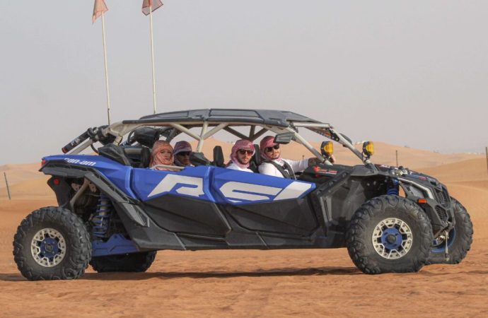 4 Seater Can-Am Dune Buggy Rental Dubai