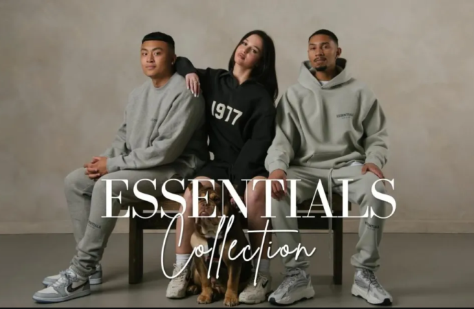 Fear of God Essentials Hoodie in Buttercream Luxe Look