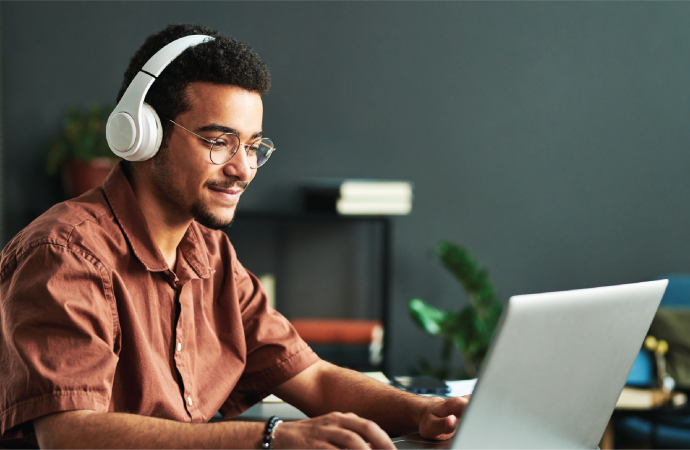 Freelance Interpreting Jobs for Beginners and Experts