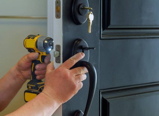 Looking Up Locksmith Near Me in Dubai? Quality Service