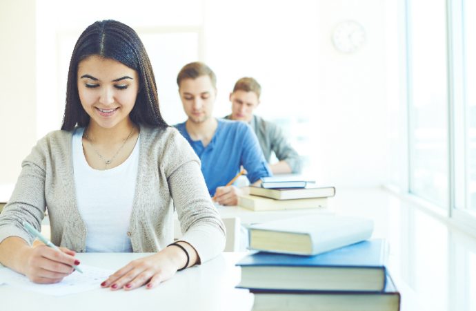 3 Habits Candidates Learn at a Top UPSC Coaching Centre in Kolkata