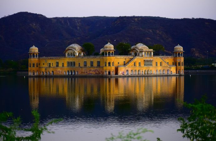 Jaipur Sightseeing Package: Explore the Pink City in Comfort