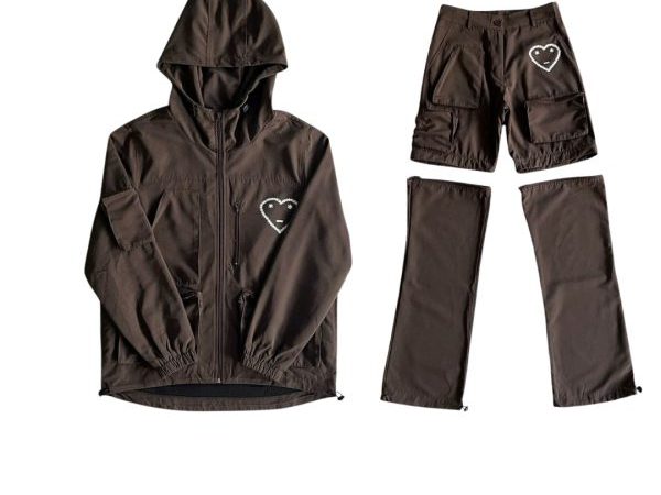 Carsicko Tracksuit: The Rise of a Streetwear Icon