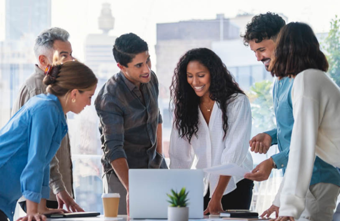 Social Media: Internal and External Corporate Communications