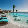 Luxury Holiday Destinations: Travel & Lushescapes Experiences
