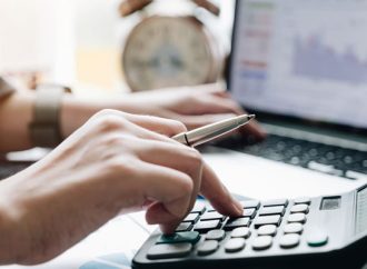 Payroll Services: Reduce Compliance Risks and Legal Issues