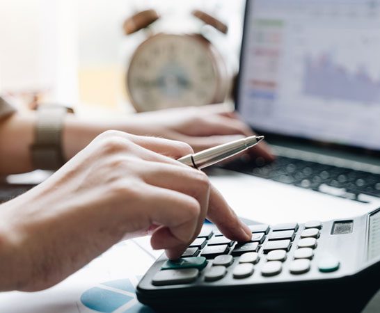 Payroll Services: Reduce Compliance Risks and Legal Issues