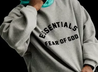 Essentials Clothing Hoodie: Style, Comfort & Everyday Wear
