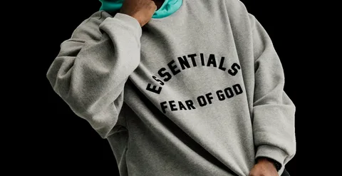 Essentials Clothing Hoodie: Style, Comfort & Everyday Wear