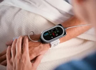 Wearable technology in healthcare transforming smart patient care